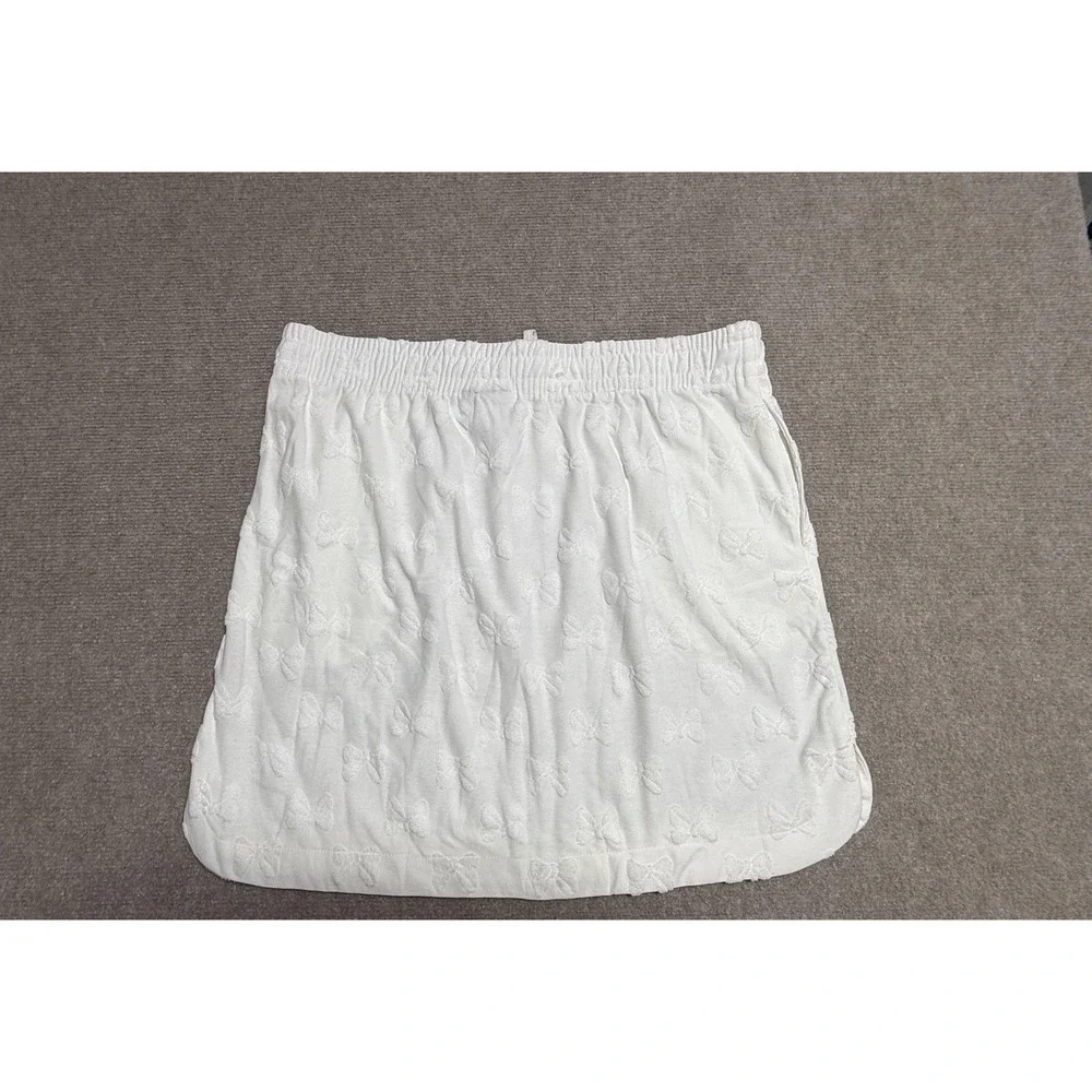 Disney Minnie Mouse Skirt Womens Medium White Bow Embossed Lounge Pajama Shorts - Picture 9 of 10